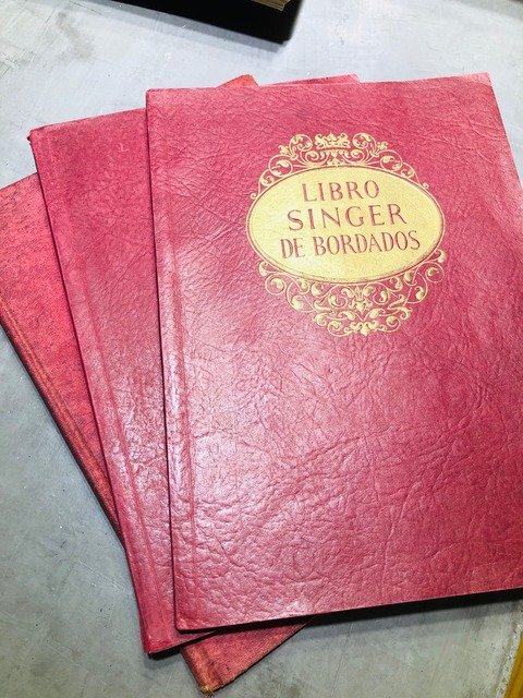 Libro Singer de bordado 1925 (bordó)