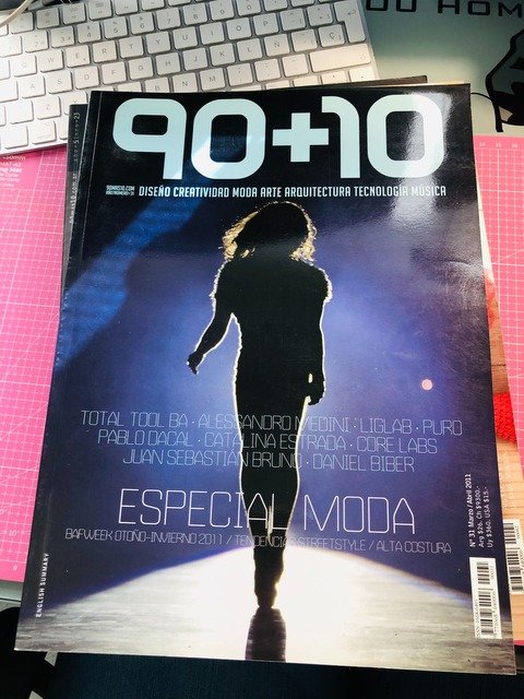 Revista 90+10 #32 - Especial moda