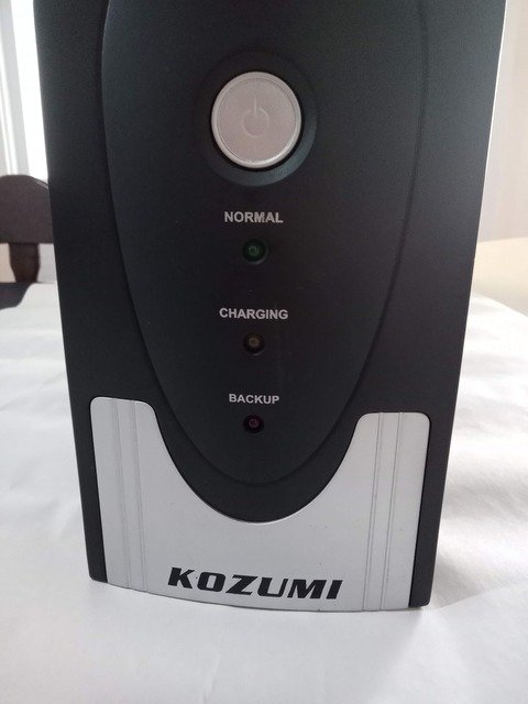 Estabilizador KOZUMI modelo kUPS-1000VA x 6 unidades