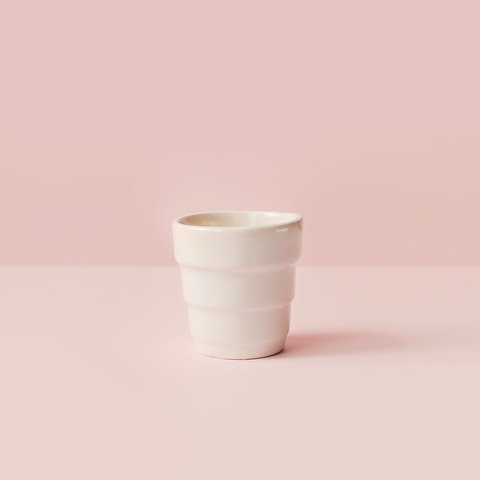 Vaso de cerámica blanco