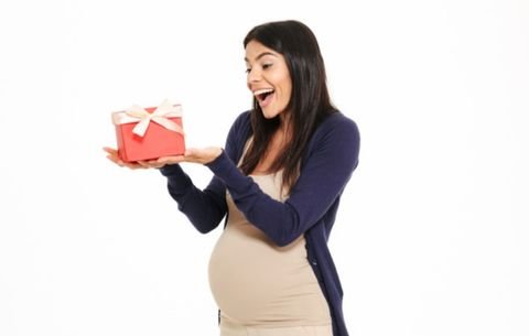 Como elegir el mejor regalo para una mujer embarazada